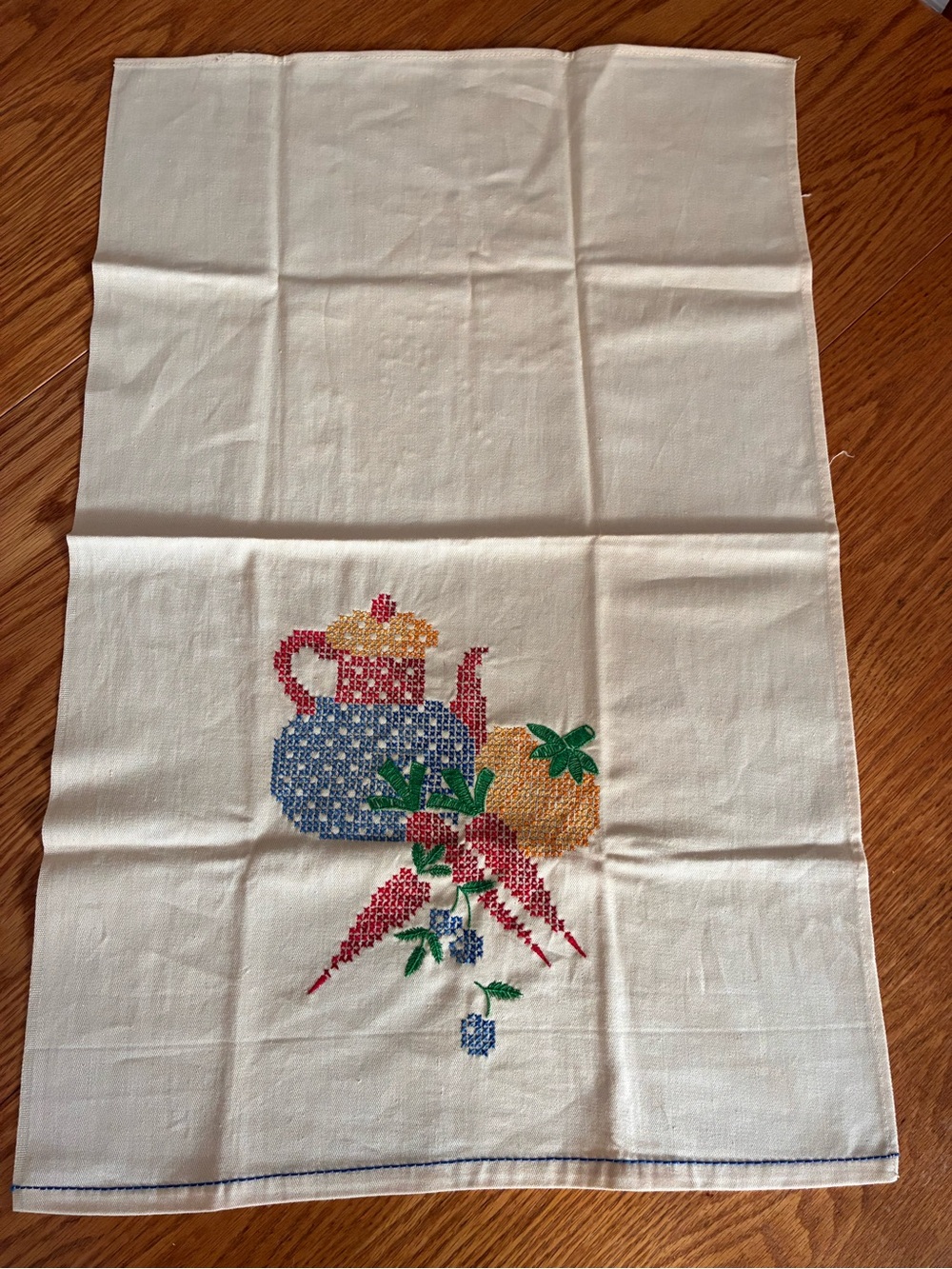 Vintage Embroidered Teapot & Fruit Kitchen Towel
